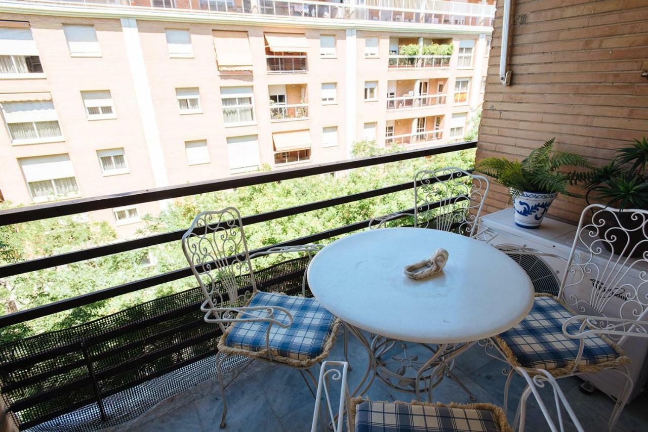 Apartamento Luminoso Piso Nervion Sevilla Exterior foto